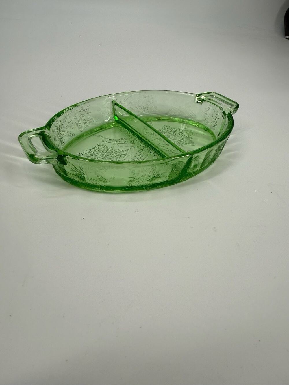 Vintage Uranium Jeannette Floral Poinsettia Green Relish Dish Divided 2 Parts